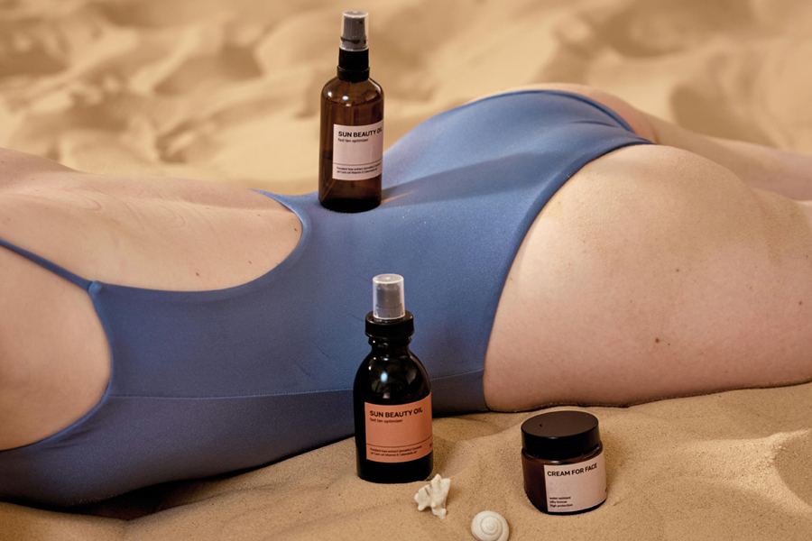 Non-nano lignin powder SPF booster ingredient