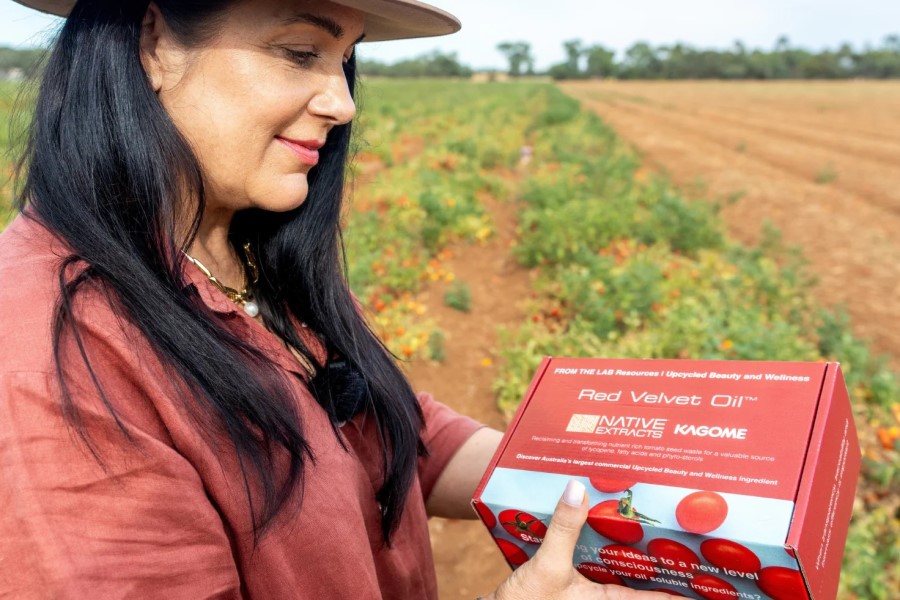 Native Extracts offers chance to brush up on Red Velvet Oil