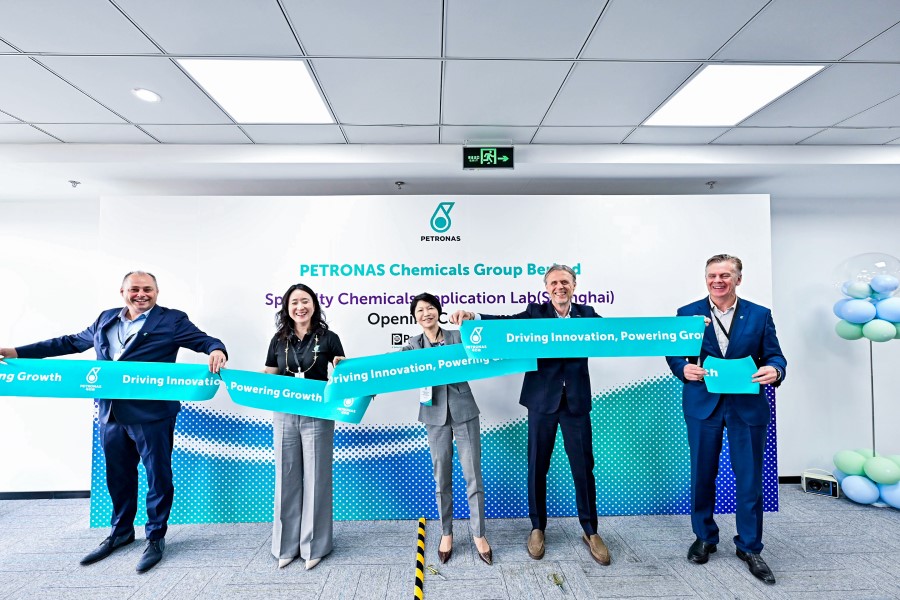 Perstorp, BRB cut ribbon on Shanghai application lab