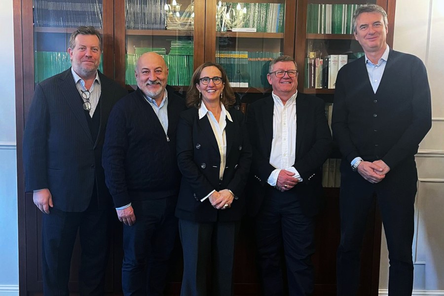 Eigenmann & Veronelli acquires Polish distributor